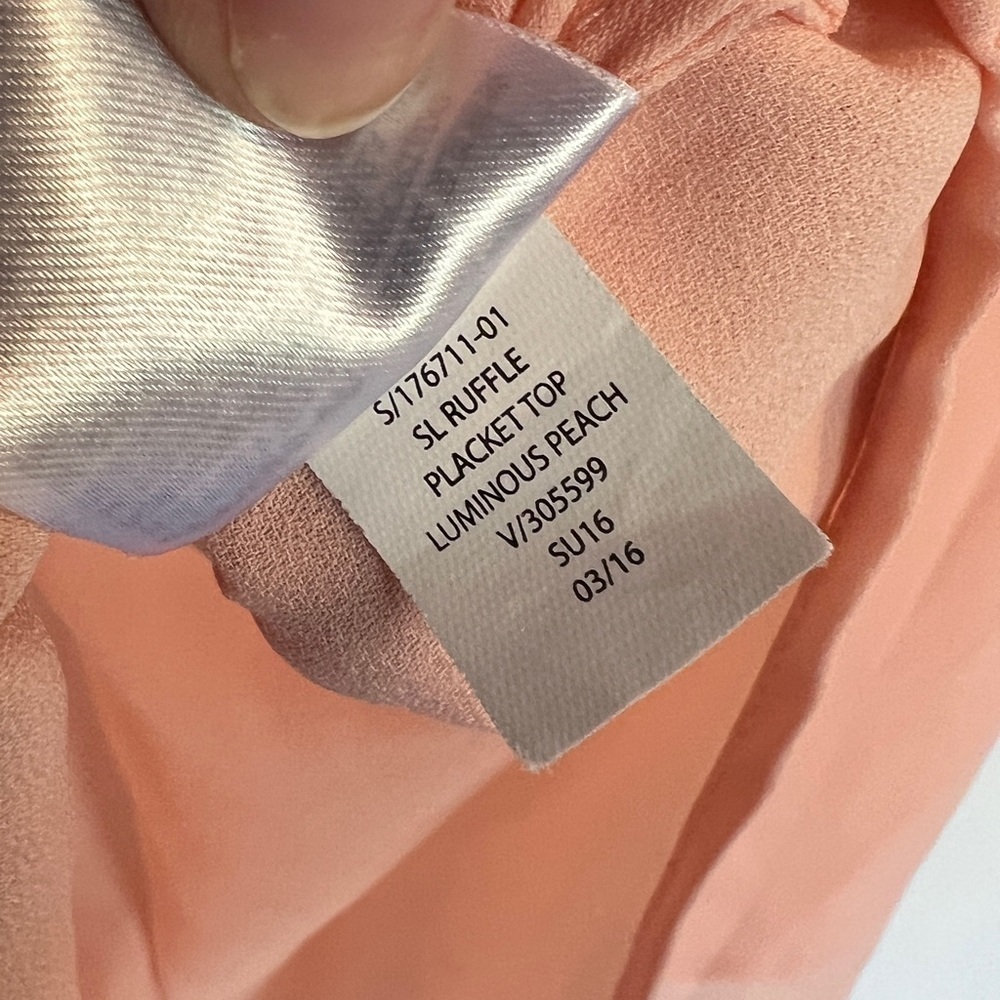 Banana Republic Sleeveless Ruffle-Placket Blouse Luminous Peach Size Small - Picture 11 of 11